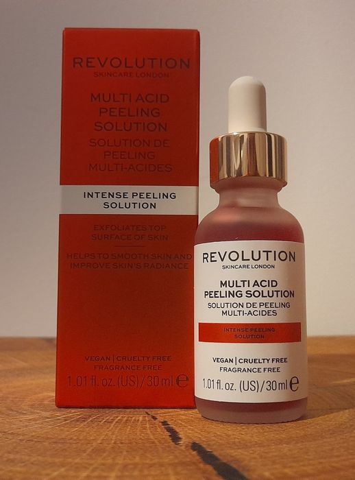 Peeling głeboko oczyszczający Revolution 30 ml