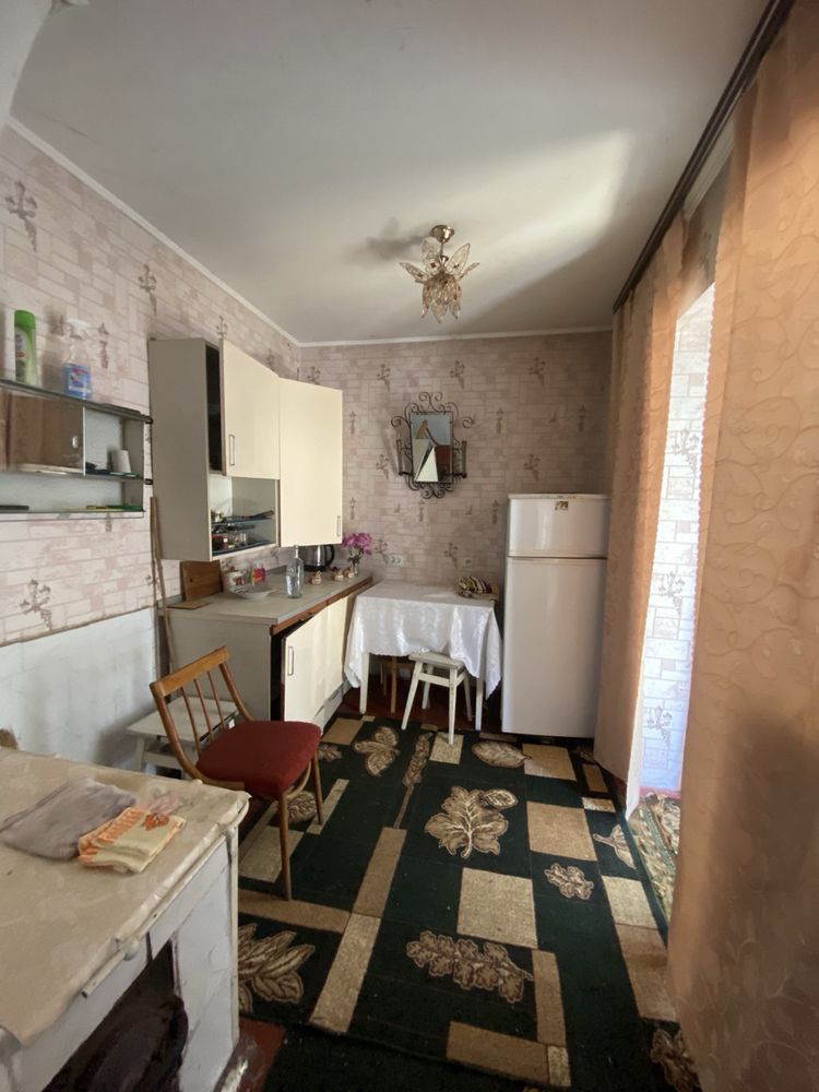 Продаємо добротній будинок с.Ставки Радомишильський р-н