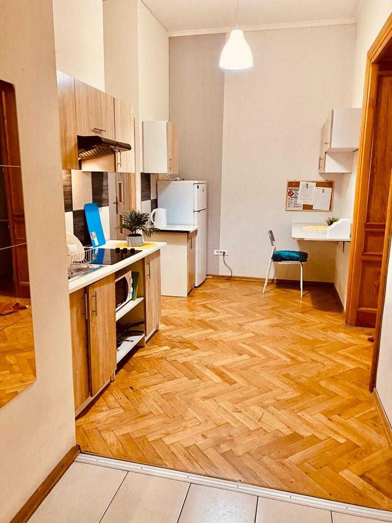 Pokój dwuosobowy – Starowiślna 49, zamieszkaj w sercu Krakowa!