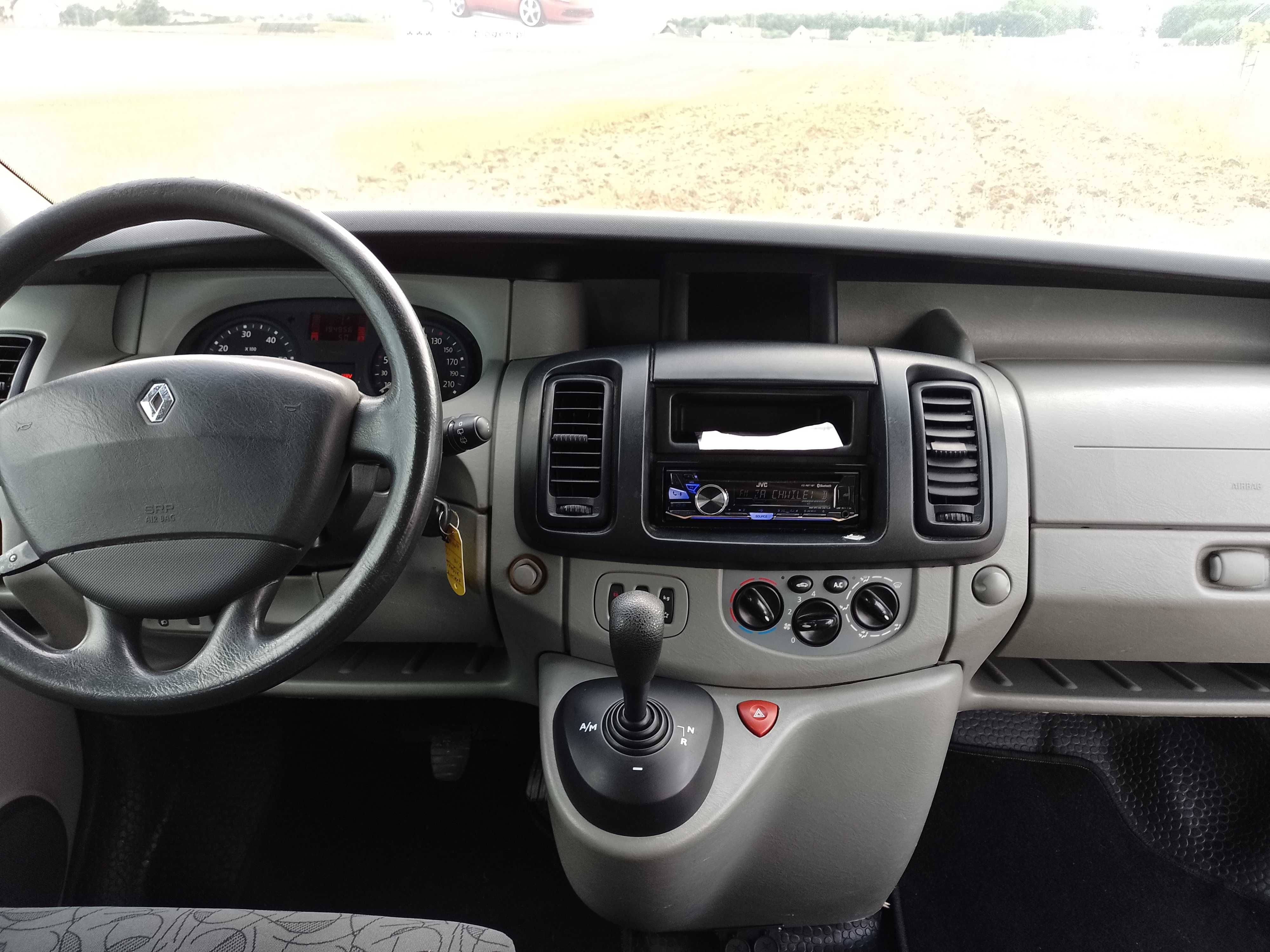 Renault Trafic Long L2H1 2.5 145KM TECHLINE 2xPrzesówneDrzwiKlima,Navi