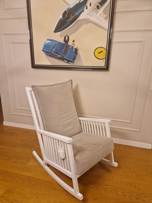 Duży fotel bujany - biała rama