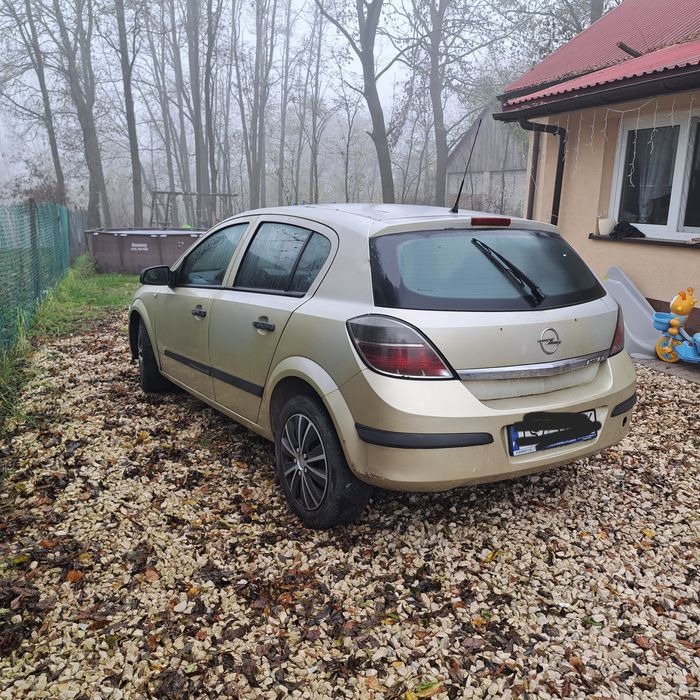 Opel Astra H 1.7 cdti 2004r