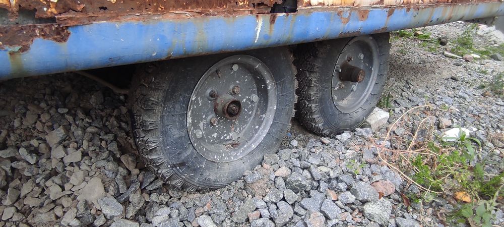 Продам 2 х вісний прицеп з битовкою