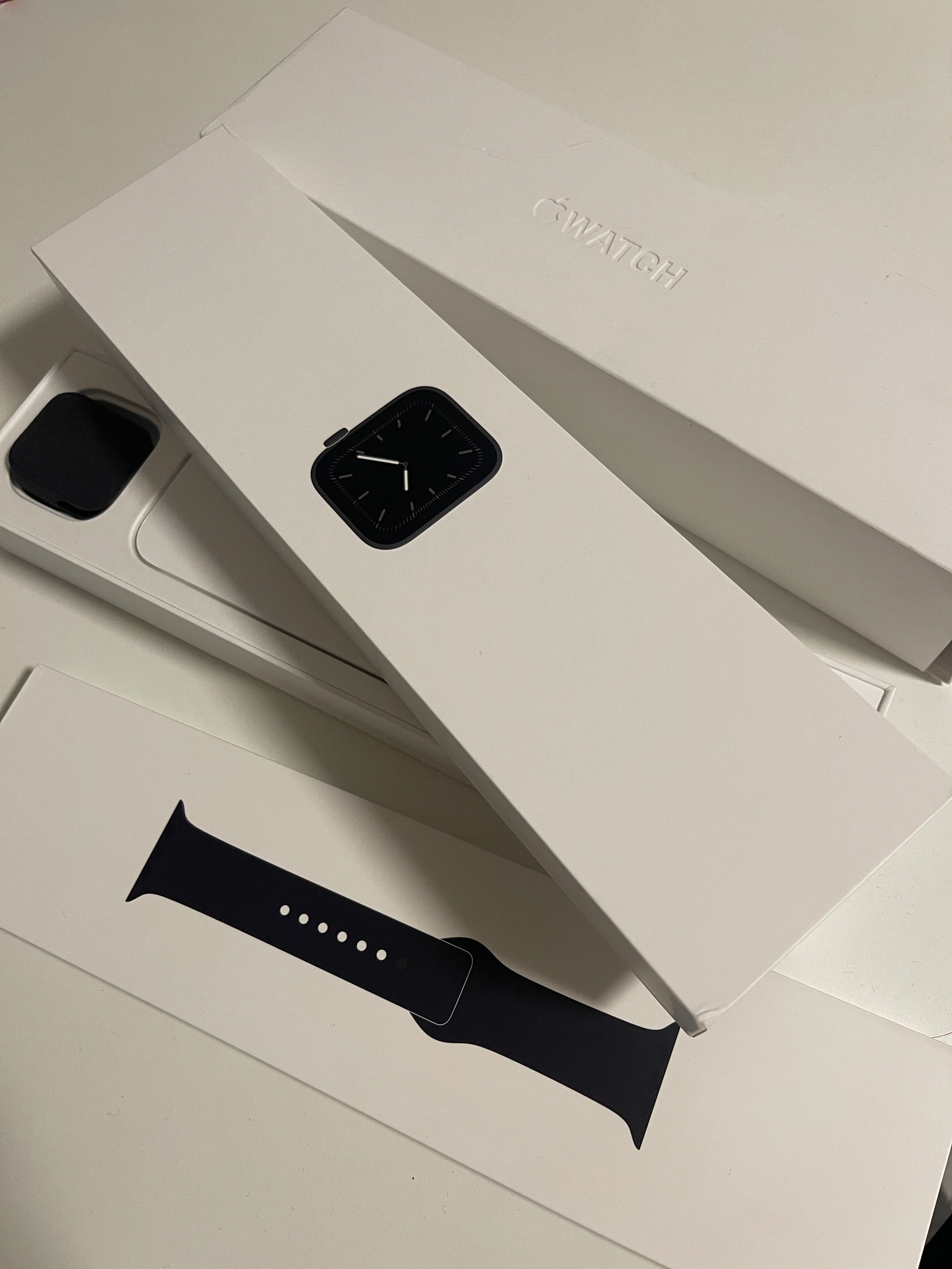 Apple Watch 5 series