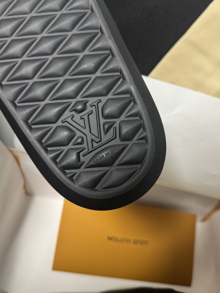 Louis Vuitton LV slide klapki laczki yeezy 41 meskie