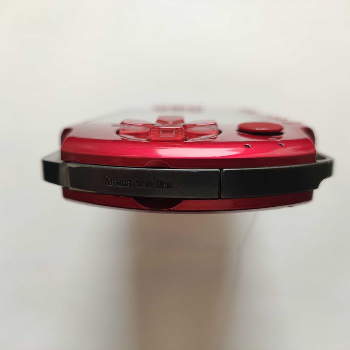 PSP Slim Vermelho Radiante