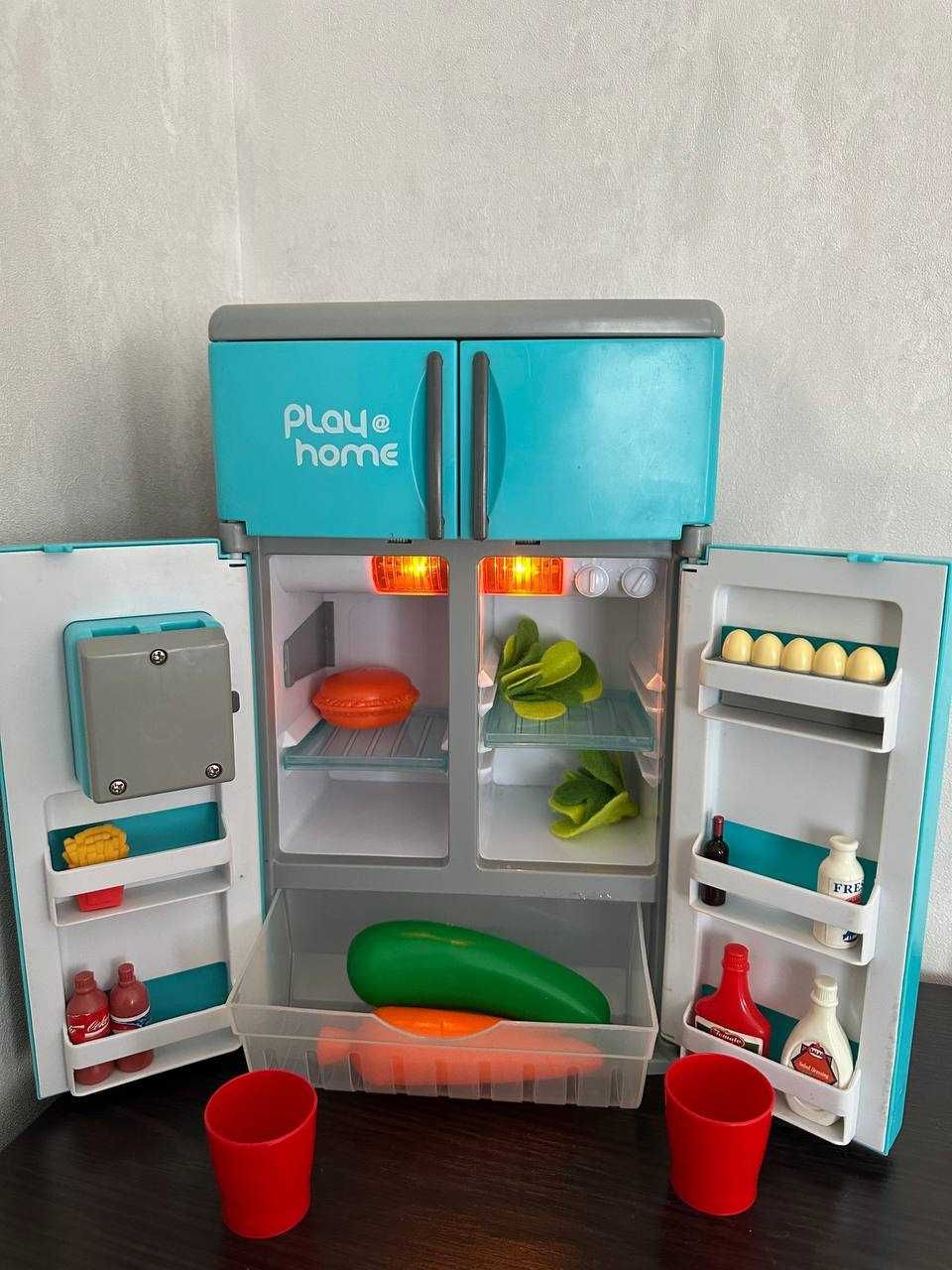 Холодильник іграшковий