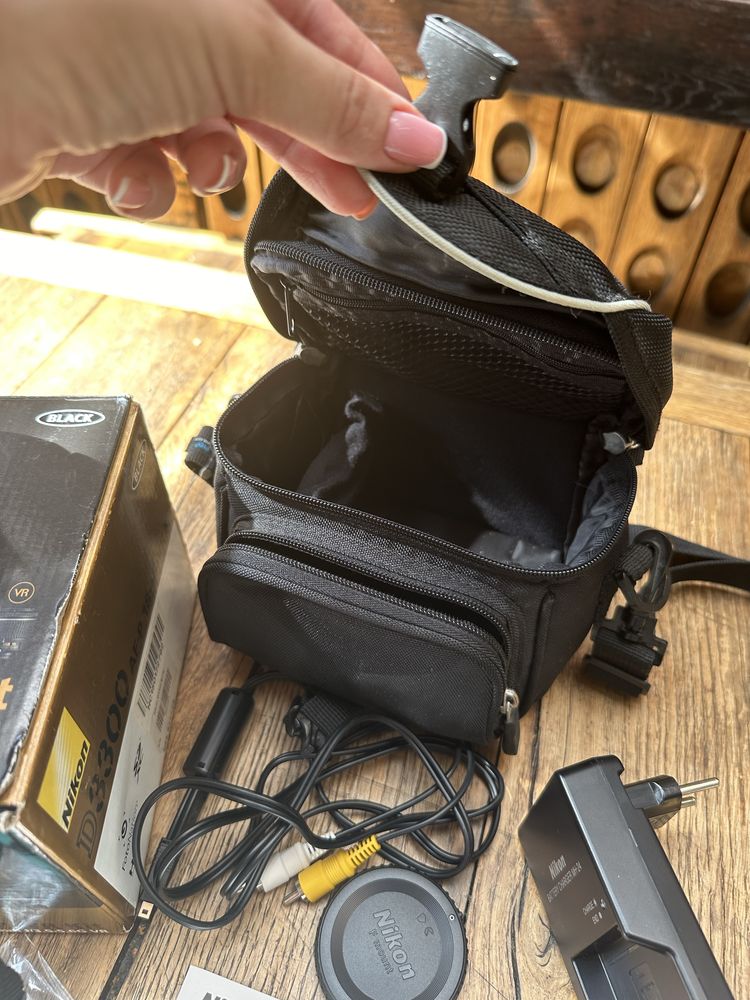 Фотоапарат Nikon D3300 AF-P 18-55 VR Kit + сумка для фотоапарата
