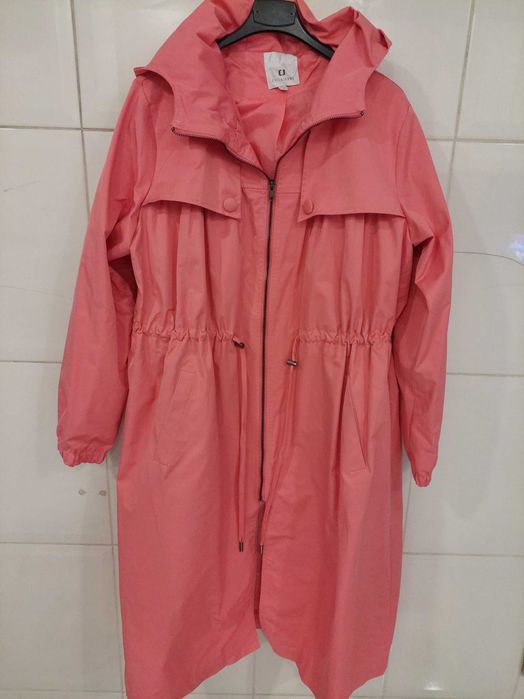 Parka/ Gabardine cor coral/ rosa salmão.