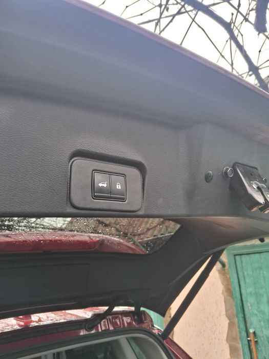 Продам NISSAN Rogue