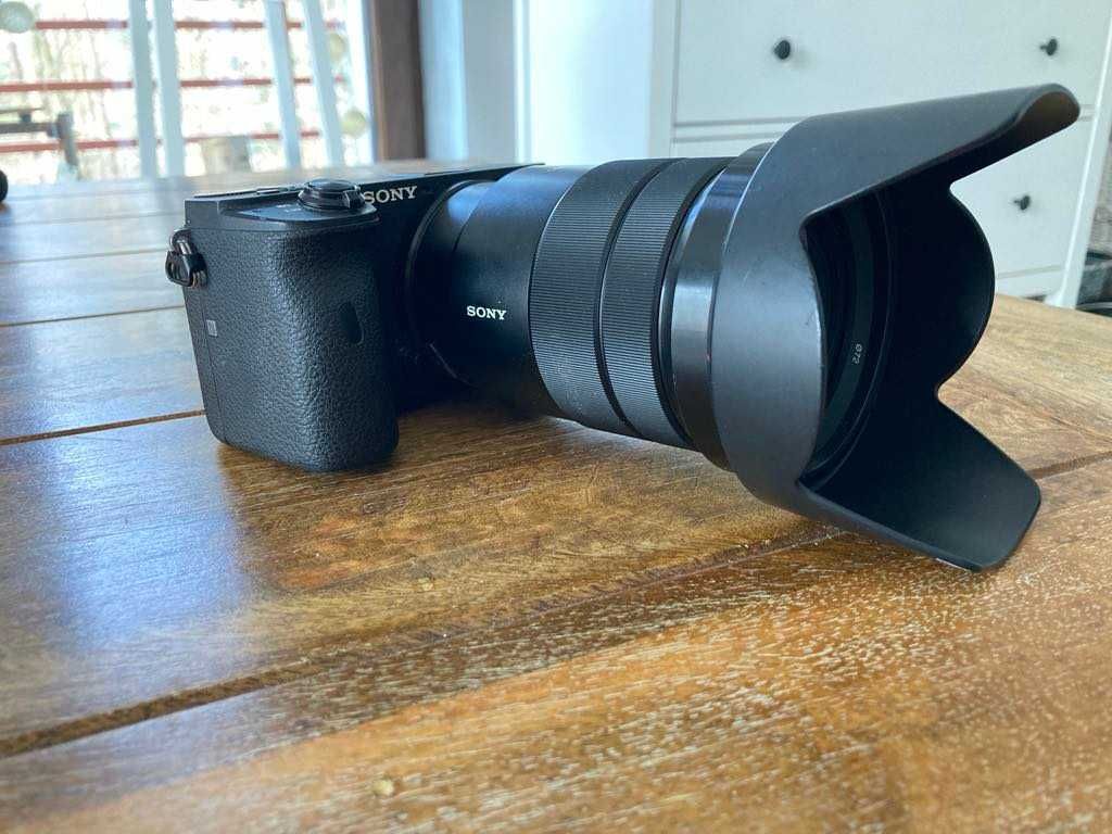 SONY Alpha 6600 + Obiektyw E PZ 18–105 mm F4 G OSS SEL-P18105G