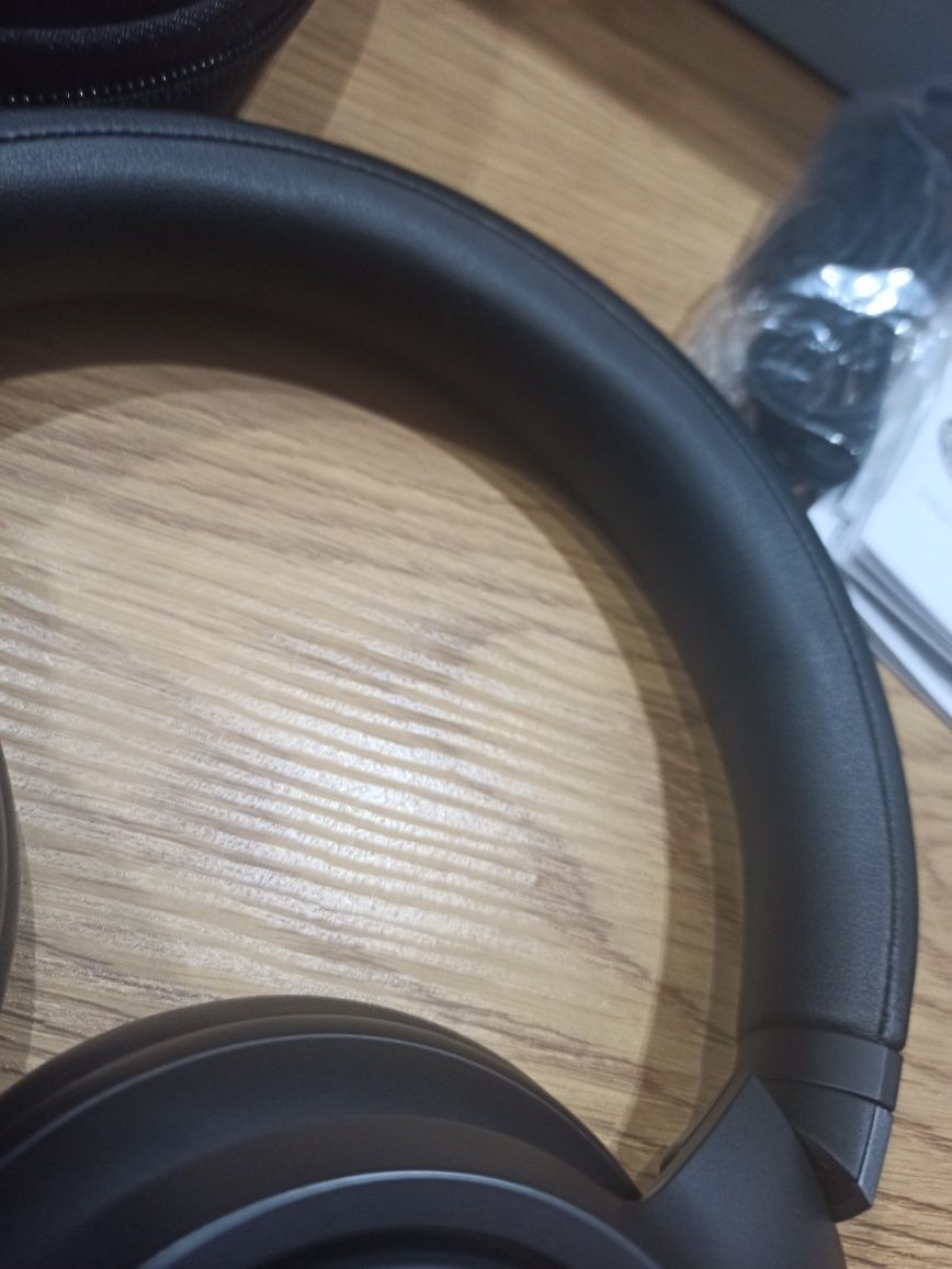 Słuchawki bezprzewodowe nauszne Philips 9000 series TAH9505BK komplet