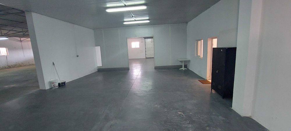 Armazém  com  rendimento anual 28.870 €