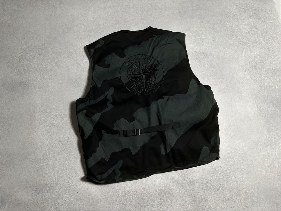 Жилетка Stone Island X Supreme