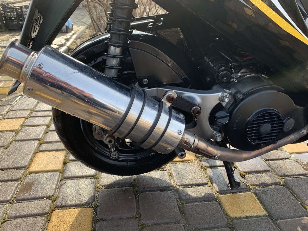 Скутер Suzuki Address 125