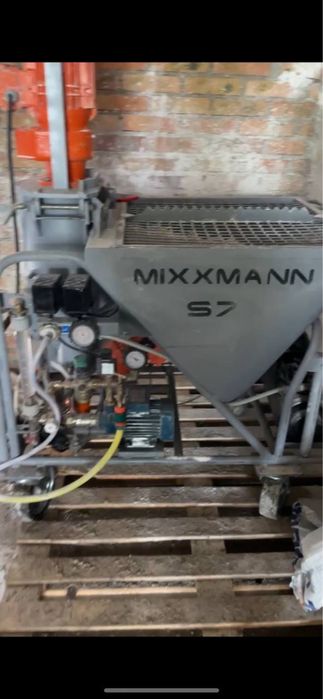 Штукатурна станція