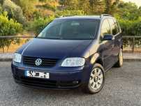Volkswagen Touran 1.9 TDi 105cv Gasóleo (7 Lugares)