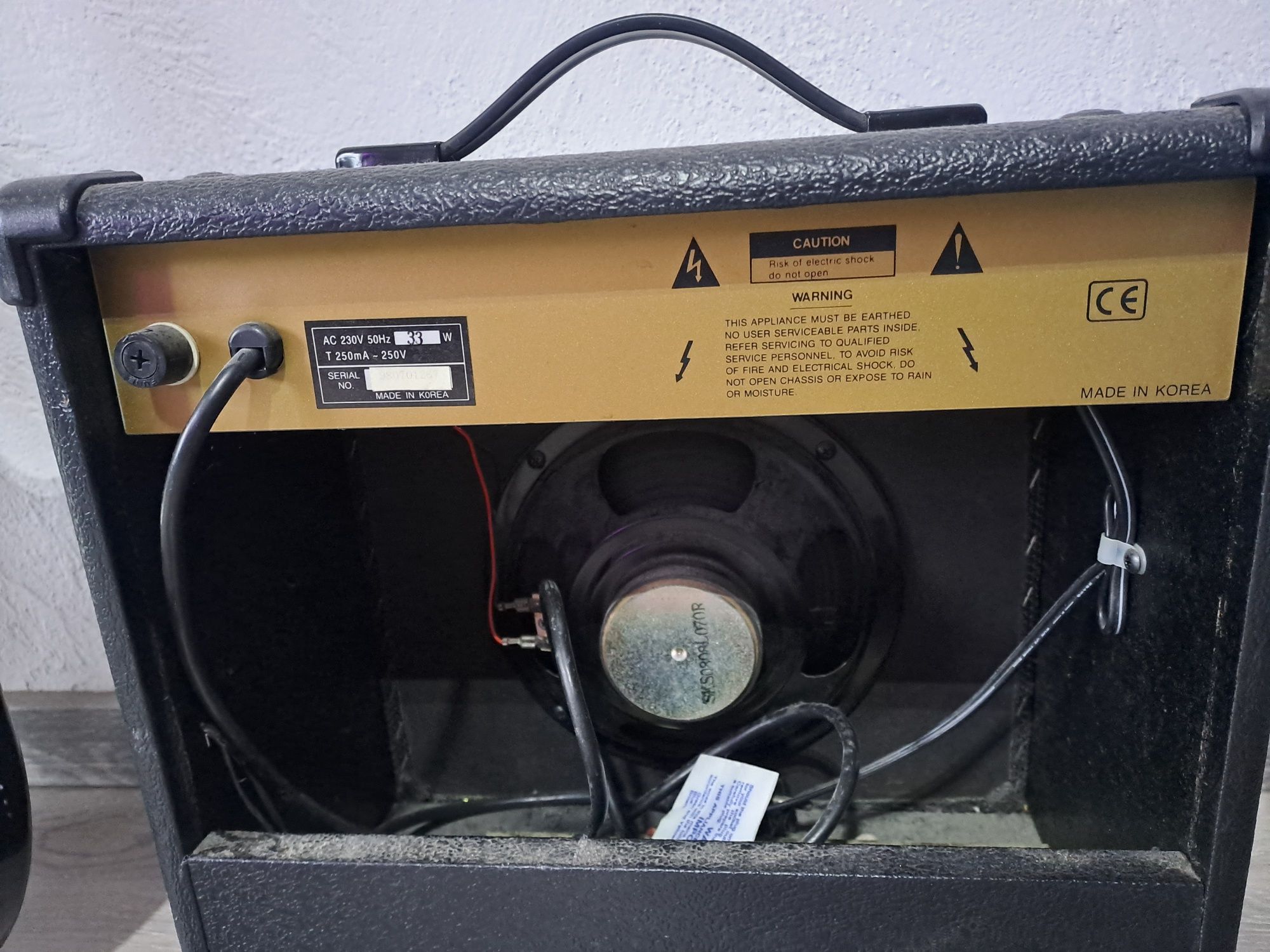 Gitara elektryczna Tenson plus wzmacniacz Stagg