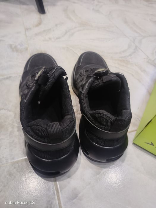 Кросівки ботінкі тактичні не пробіваєма подошва