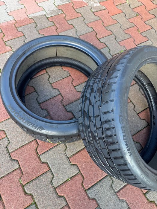 HANKOOK 235/40/19 2шт