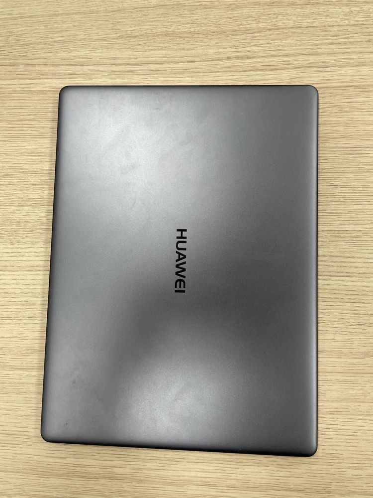 Huawei MateBook 13 Intel Core i7 8gb / 512 gb
