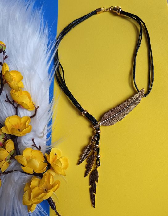 Naszyjnik damski pióra, nowy