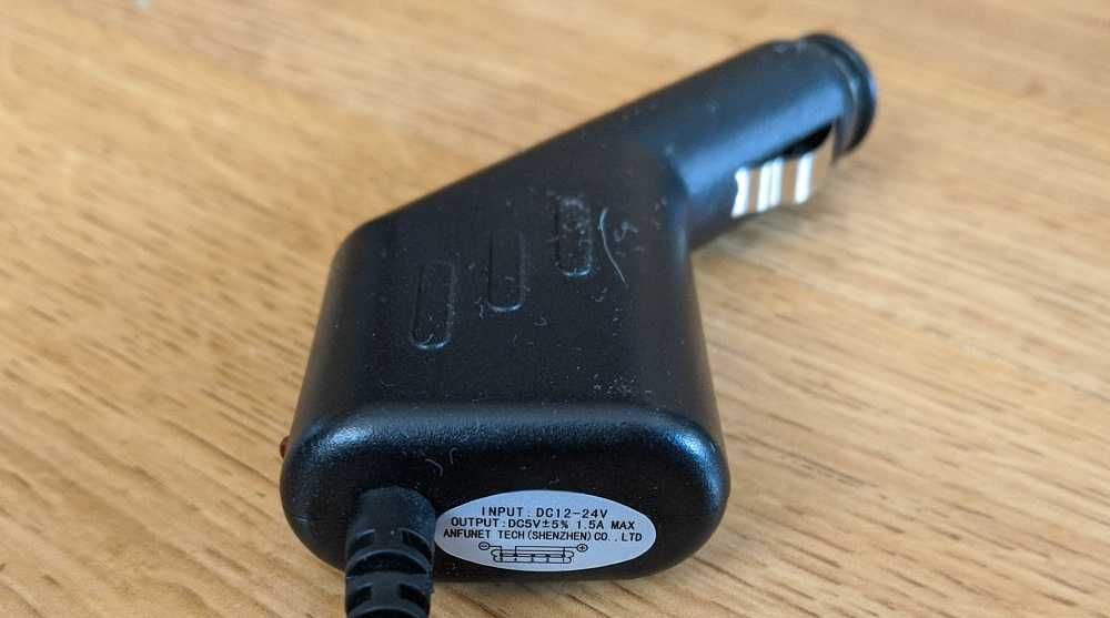 Ładowarka samochodowa gniazda zapalniczki 12-24V wtyk Mini USB 5V 1,5A