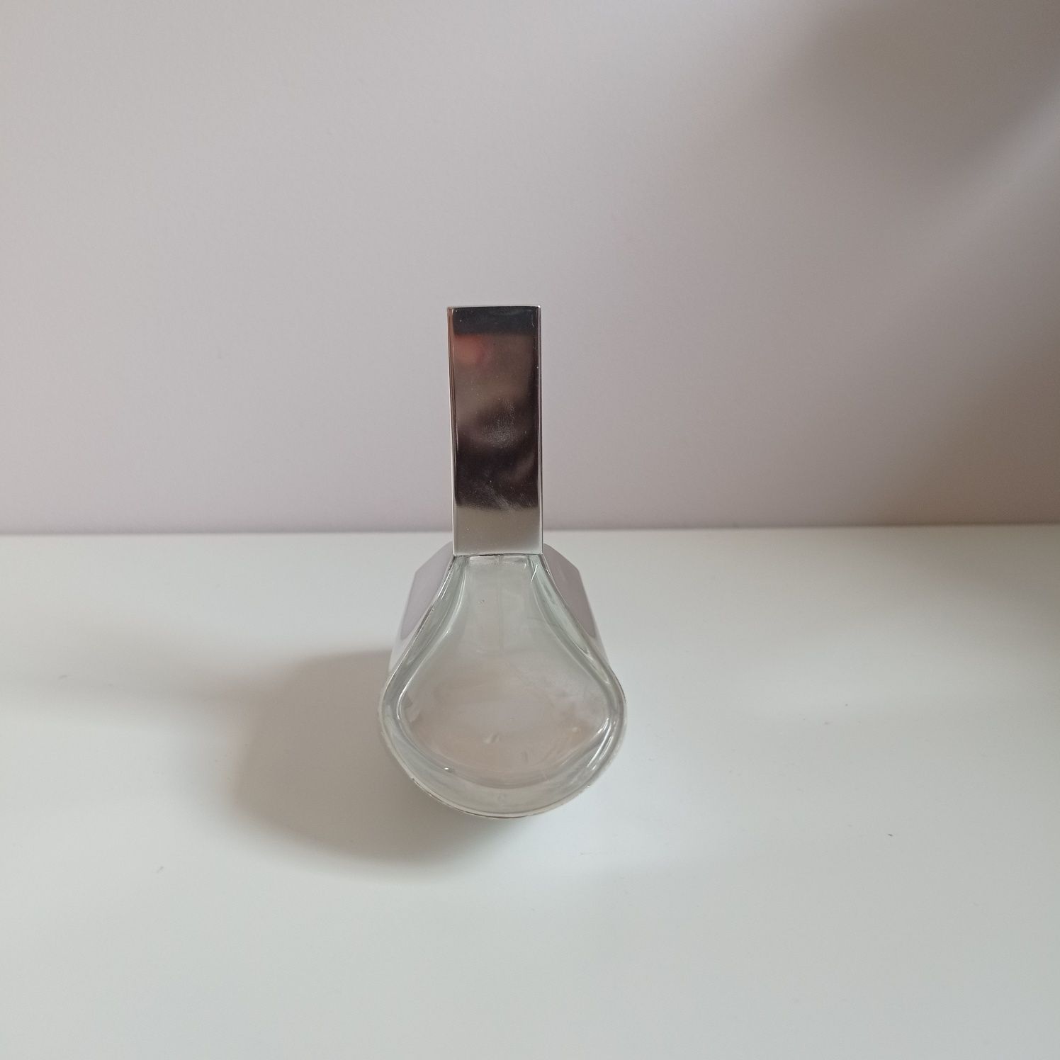 Pusty flakonik po perfumach Calvin Klein Euphoria