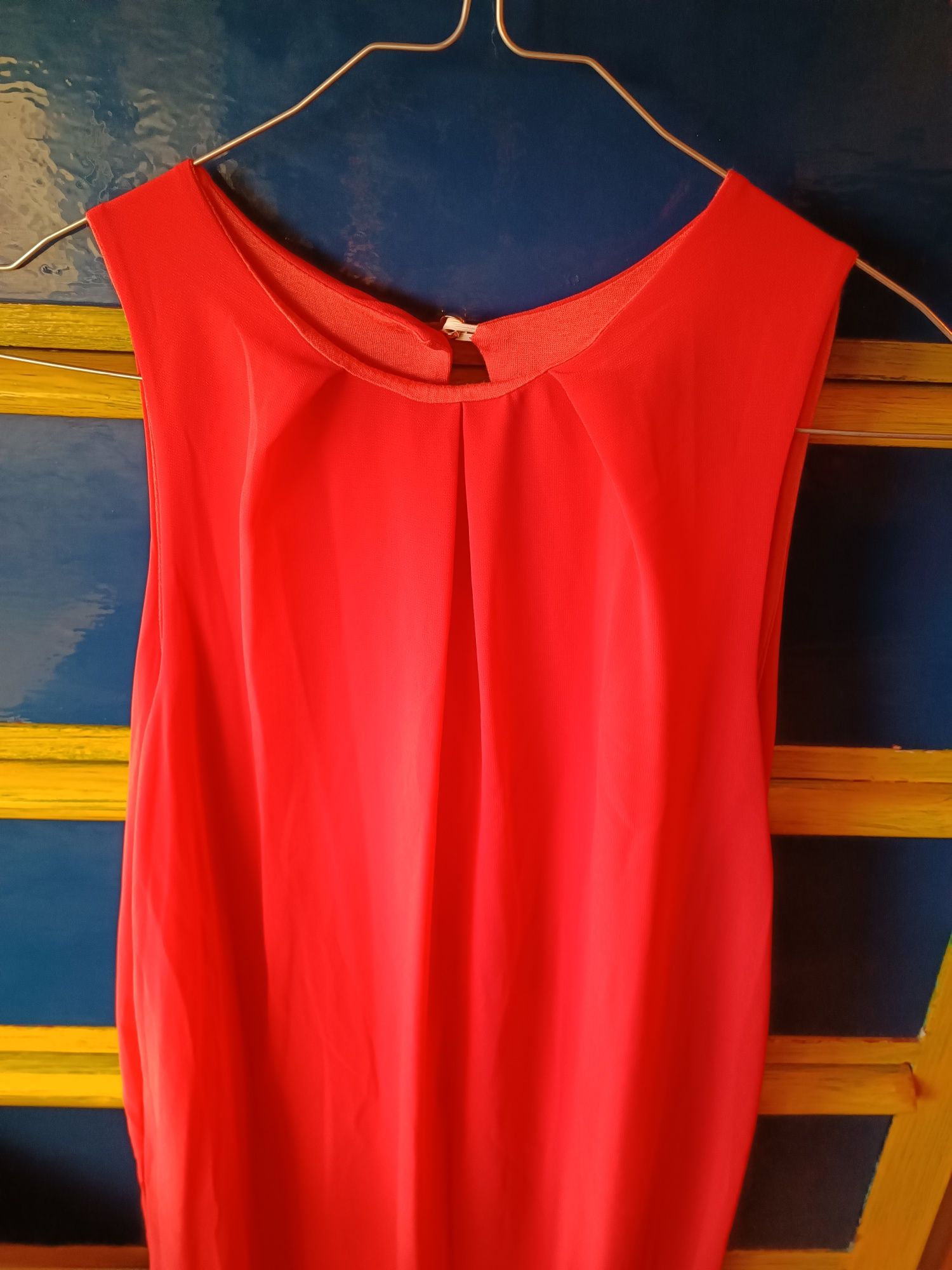 Vestido - Cor Coral - BARATÍSSIMO