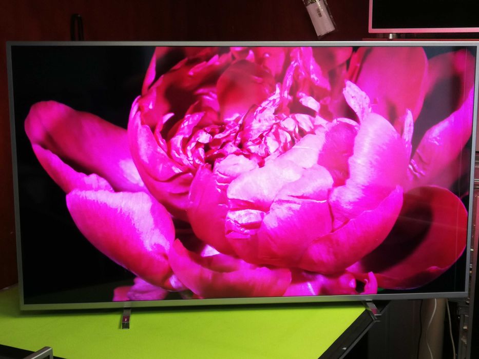 Telewizor Philips 55 cali 4K UHD, Smart wifi, Ambiliht3