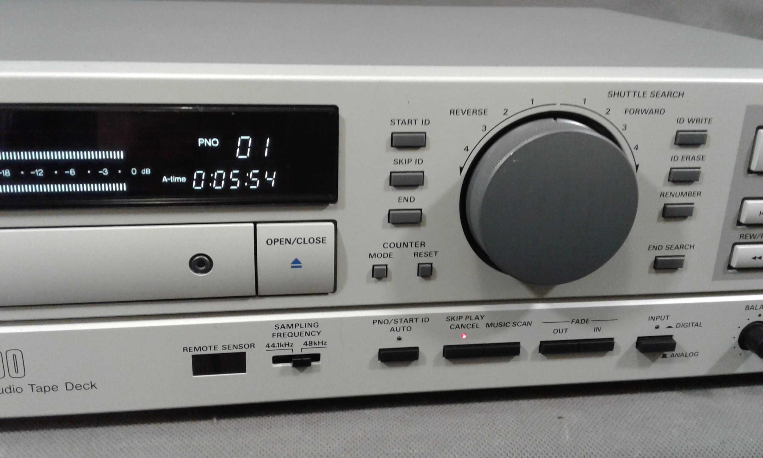 Dat PANASONIC TECHNICS SV-3700,magnetofon dat