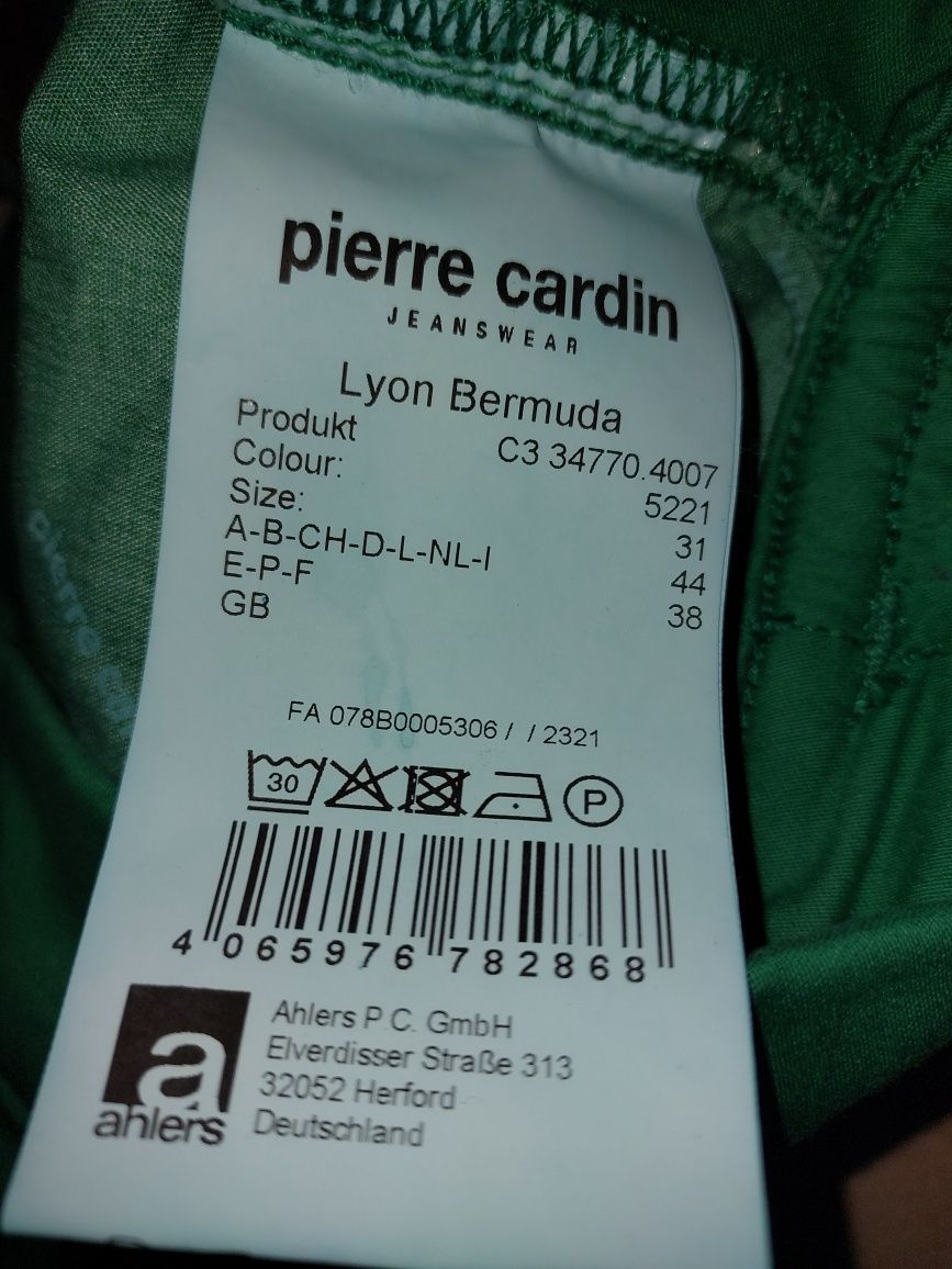 Nowe  krótkie spodenki marki Pierre Cardin