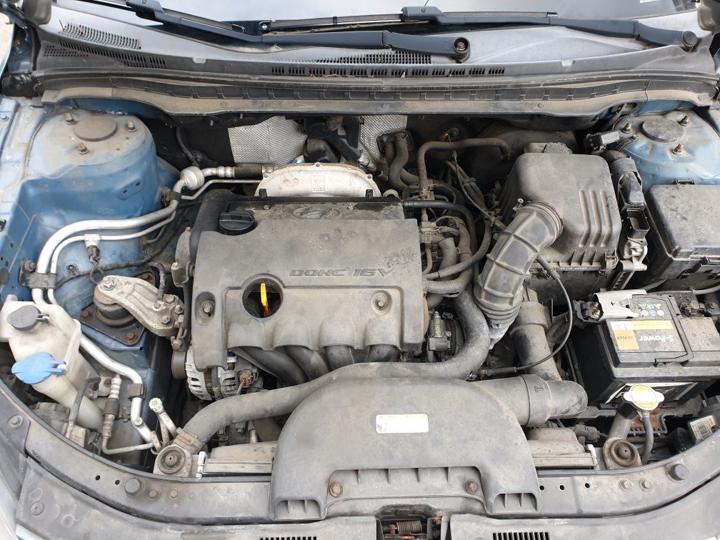 Hyundai i30 Kia Ceed 1.4 16V DOHC skrzynia biegów cześci silnik 9D