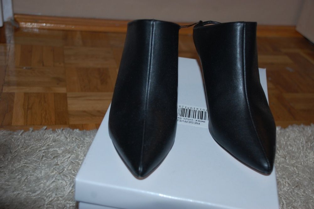 Buty NOWE typu mule Reserved