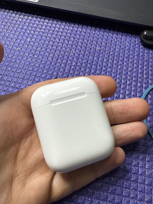 Apple airpods 2 білі