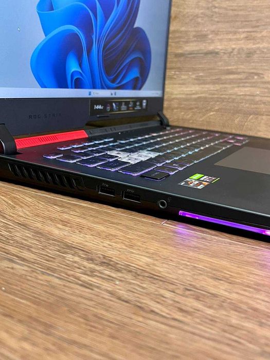 ASUS ROG Strix G15 G513IC\RTX 3050\Ryzen 7 4800H\16Gb DDR4 + 512Gb M2