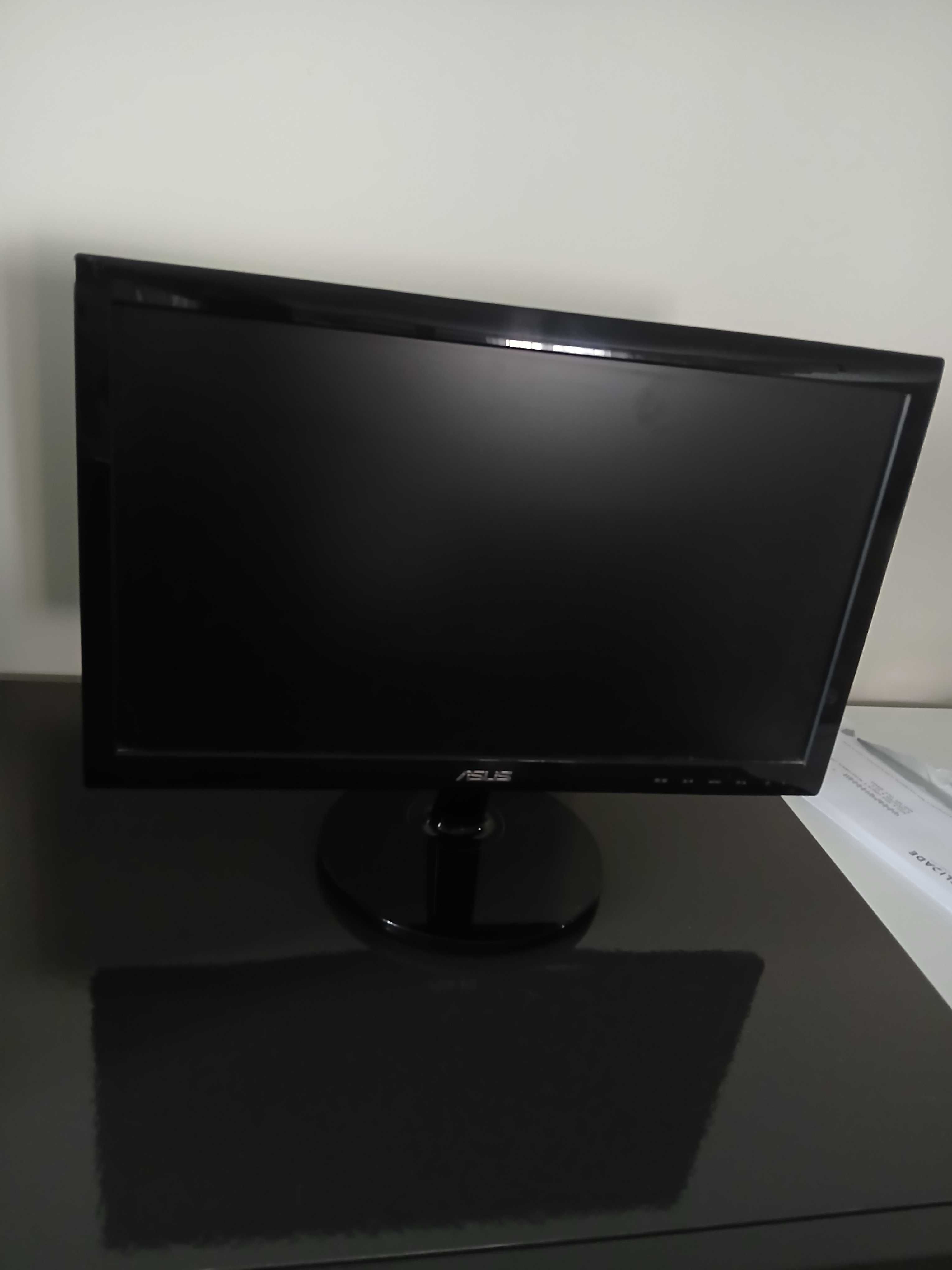 Vendo computador.