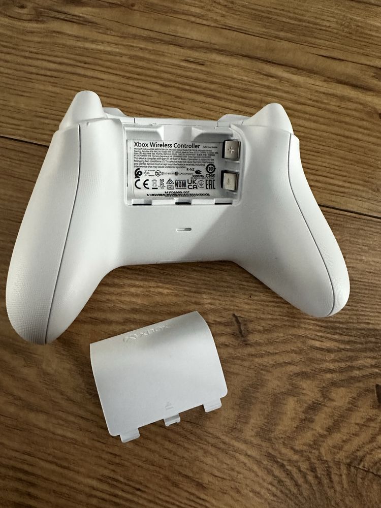PAD Kontroler XBOX SERIES S X PC Robot White #13
