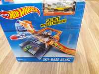 Игровой набор Hot Wheels Воздушная база