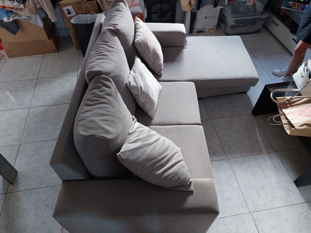 Sofá chaise longue reversível