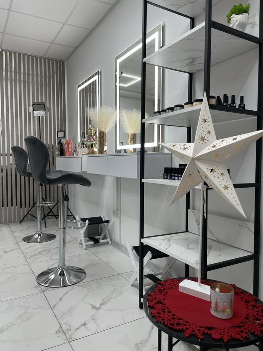 Оренла для бровиста / візажиста / зачіски / нарощення волосся