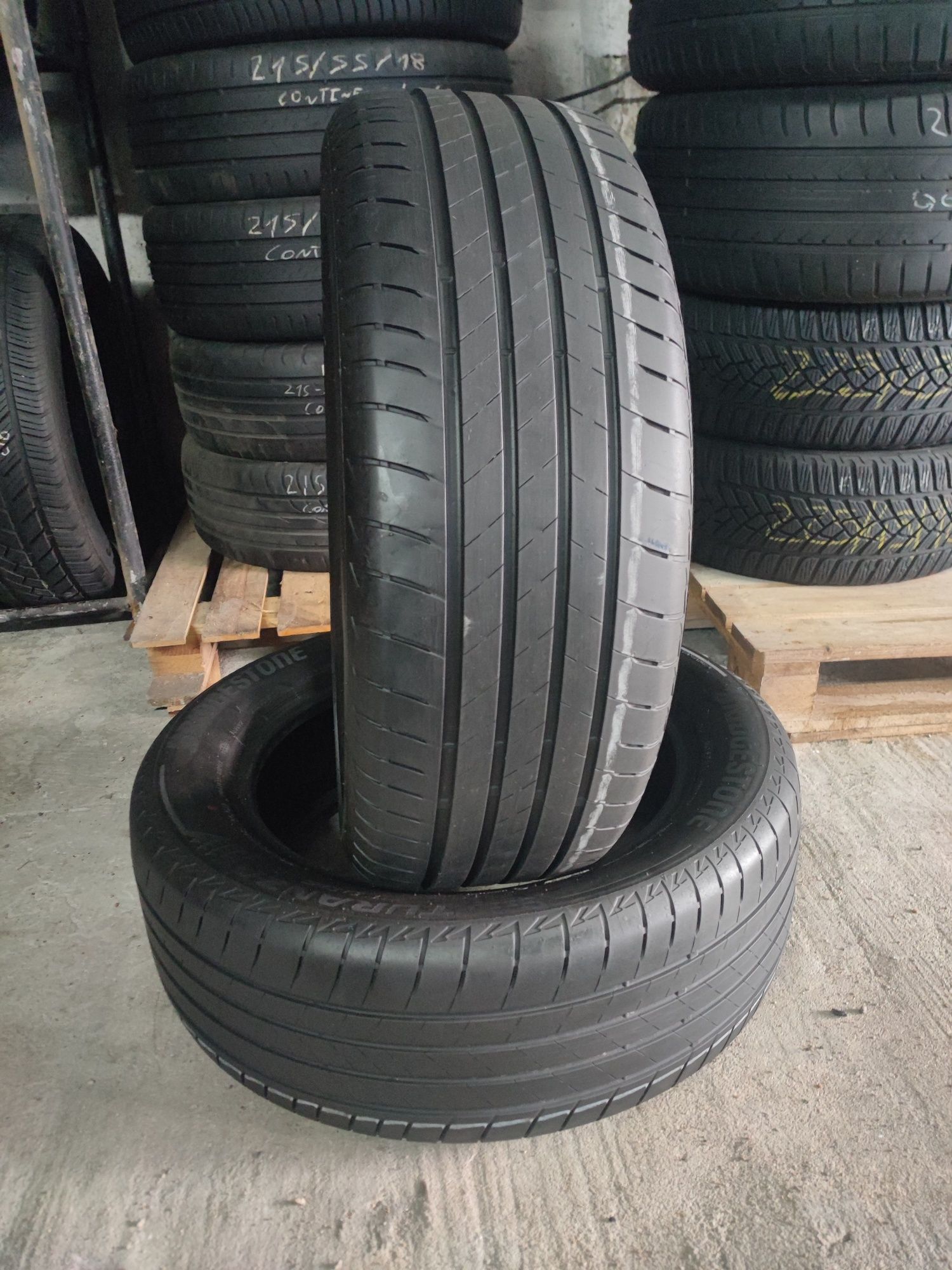 Pneus 235/55r18 Bridgestone Turanza T005 com 80% piso