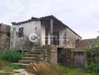 Ruína em Midões, Barcelos