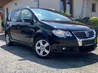 Volkswagen Touran 1,6 benzyna , 7 foteli