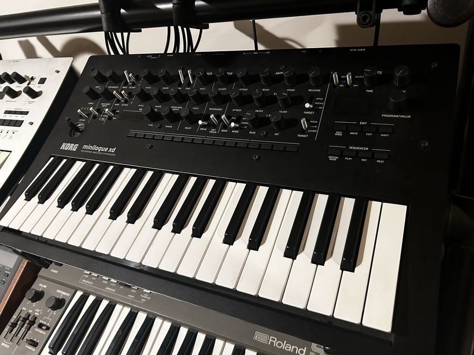 Korg Minilogue XD