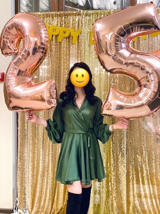 Продам атласну сукню нарядна святкова