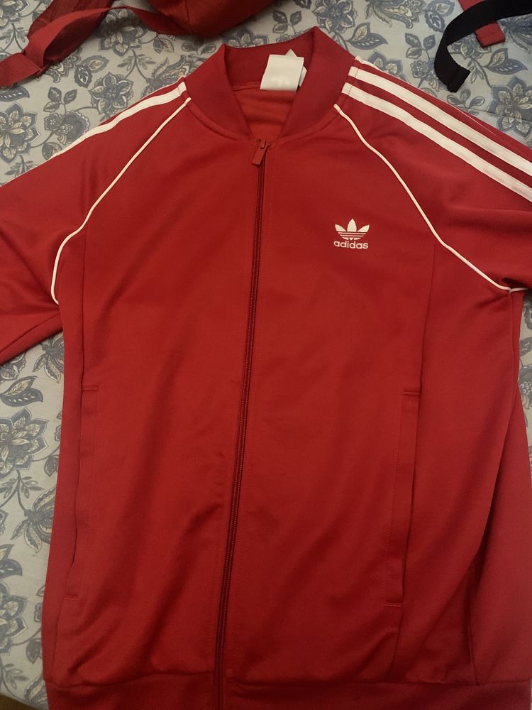 Casaco adidas vermelho