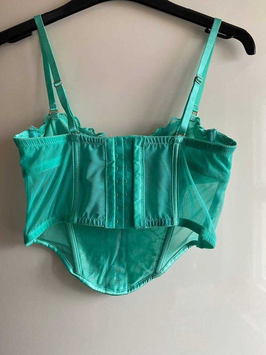 бюстгалтер корсет primark 32A