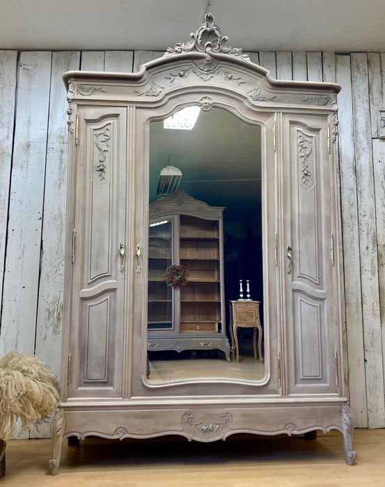 Szafa kremowa 3-drzwiowa LUDWIK XV Francja 1908 r.Antyk