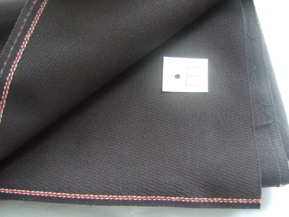 E tkanina bistor brązowy ciemny ukośne prążki kupon 112x 150 cm